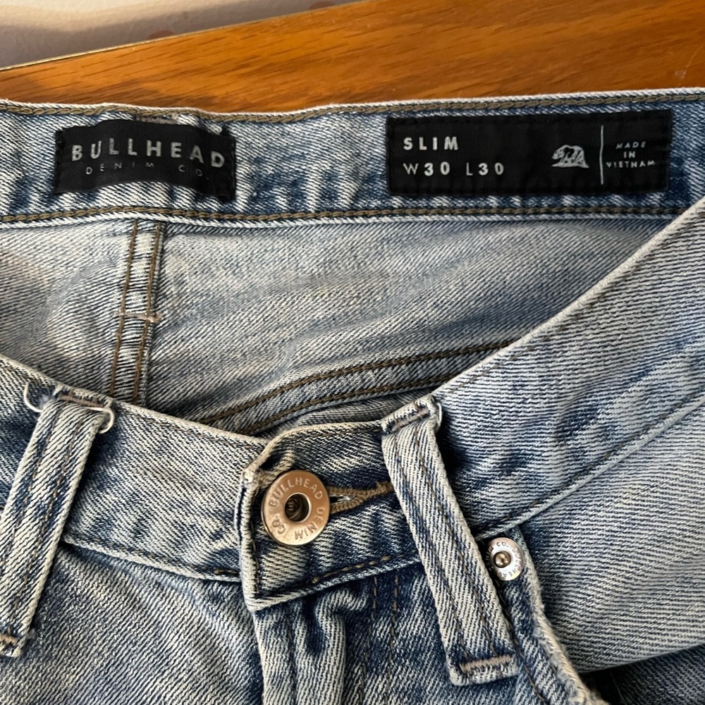 Bullhead Men's Relaxed Fit Jeans - Light Blue
